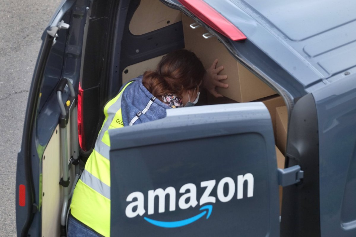 Amazon Mitarbeiter.jpg