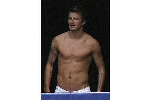 ...David Beckham sieht ohne Trikot eindeutig besser aus.