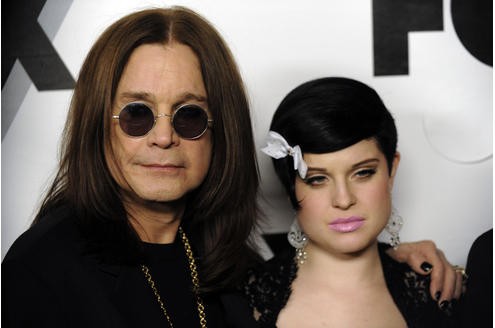 ... Kelly Osbourne, das gar nicht einmal so süße Töchterchen von Shockrocker Ozzy.