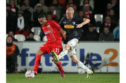 er VfL Bochum hat den zweiten Sieg in Serie teuer bezahlt. Beim 1:0 des VfL beim 1. FC Union Berlin musste Verteidiger Matias Concha nach einem bösen Foul mit einem Schienbeinbruch ausgewechselt werden. Christoph Dabrowski (18.) erzielte den Siegtreffer für Bochum.