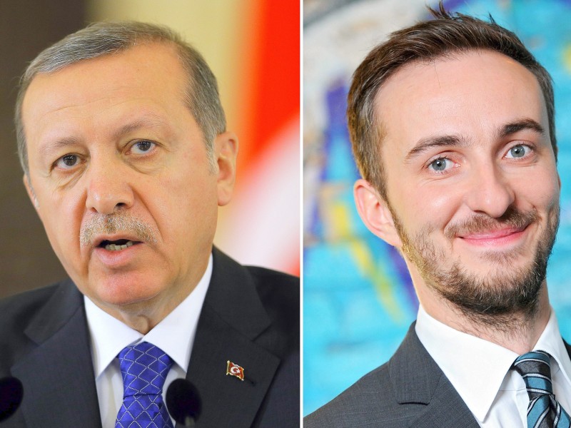 14. April 2016: Jan Böhmermann will im Streit um sein Erdogan-Gedicht keine Unterlassungserklärung abgeben. Sein Anwalt Christian Schertz bestätigt einen entsprechenden Bericht der „Süddeutschen Zeitung“.