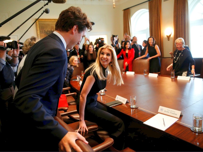 Am Montag, 13. Februar 2017, besuchte der kanadische Premierminister Justin Trudeau den neuen US-Präsidenten Donald Trump. Besonders angetan vom kanadischen Staatsgast schien Trumps Tochter Ivanka zu sein. 