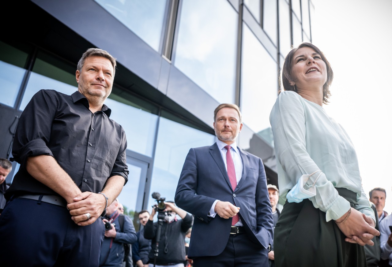 Bei FDP und Grünen gibt es bereits jetzt schon fünf Kandidaten, bei denen ein Wechsel in ein Ministeramt quasi schon so gut wie sicher ist.