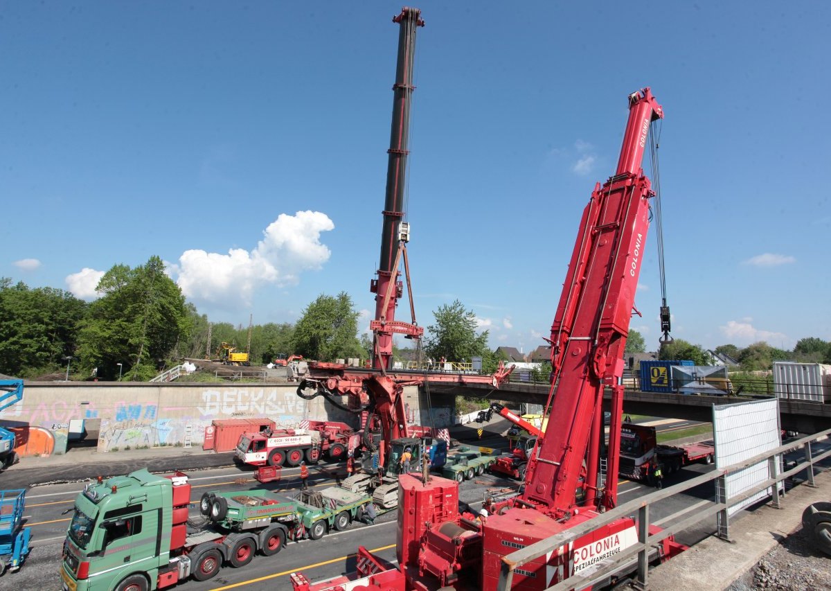 A40 mülheim Brückensanierung.JPG