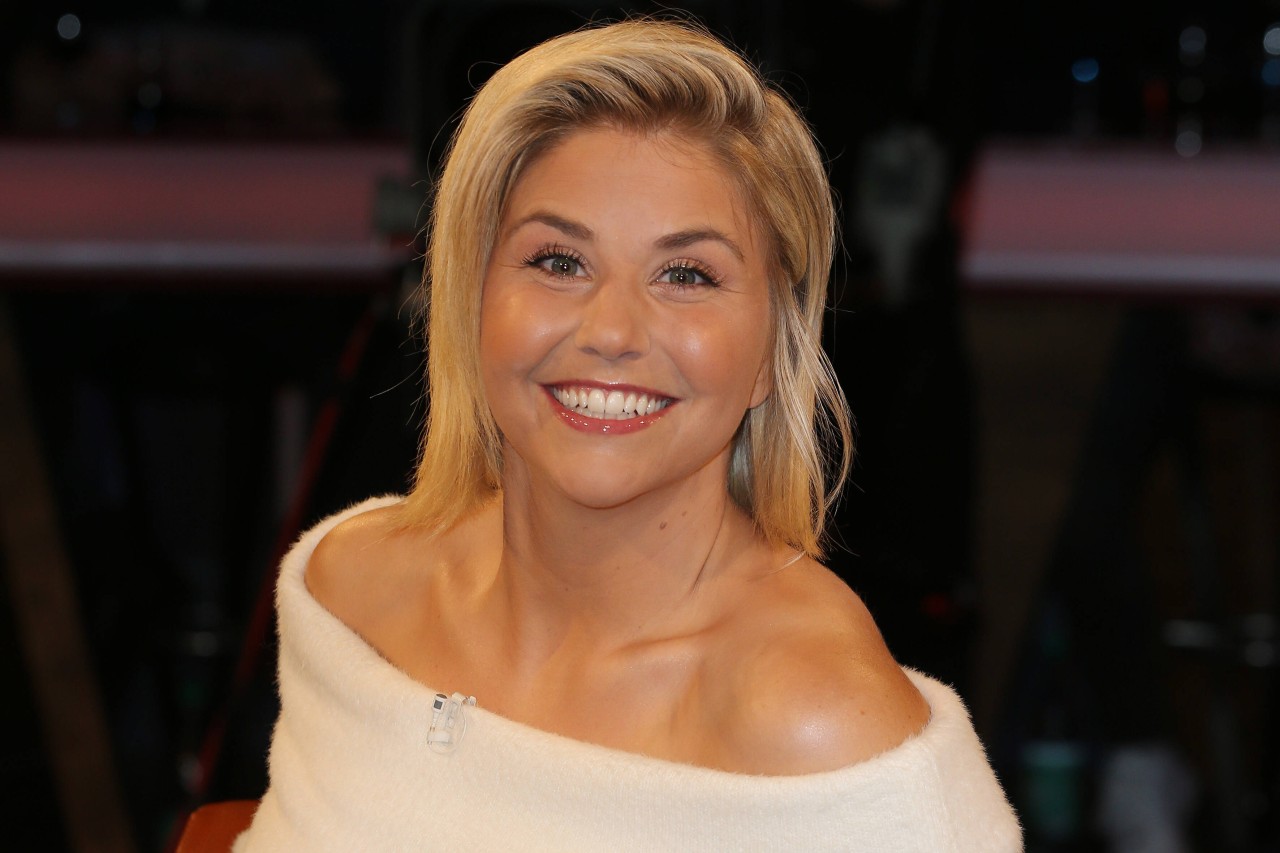 Beatrice Egli Sexy Strandbild Fans rasten aus Bin verliebt