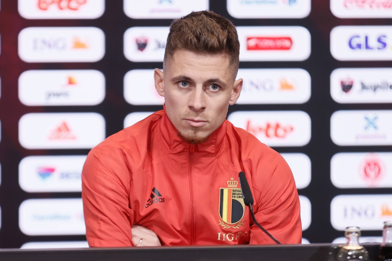 Borussia Dortmund: Thorgan Hazard soll auf einer Pressekonferenz der belgischen Nationalmannschat Wechsel-Gerüchte Absage erteilt haben. 