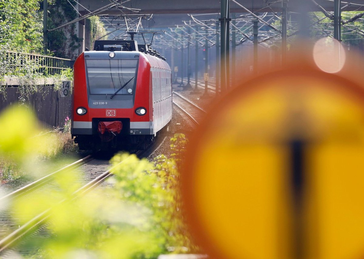 Deutsche Bahn.jpg