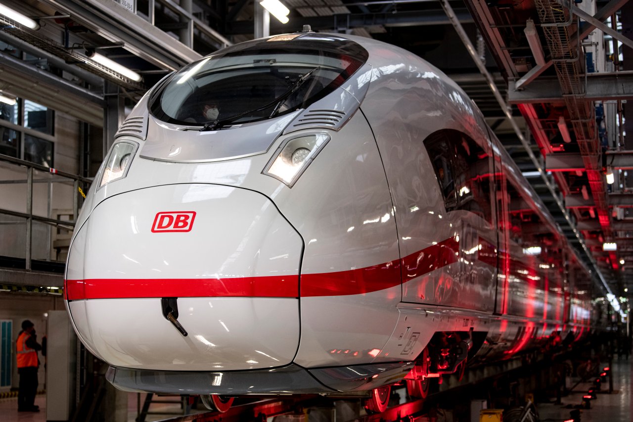 Deutsche Bahn: Endlich! Neuer ICE 3neo Bietet Kunden Jetzt DAS ...