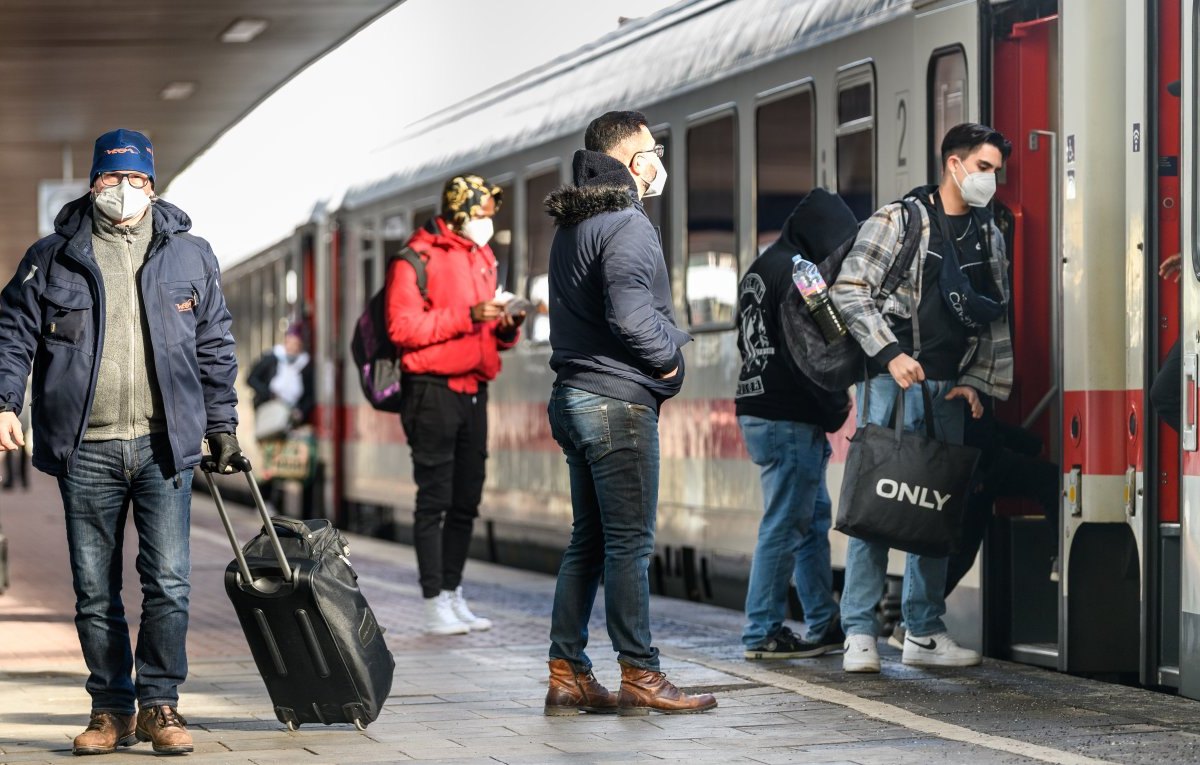 Deutsche Bahn in NRW maskenpflicht.jpg