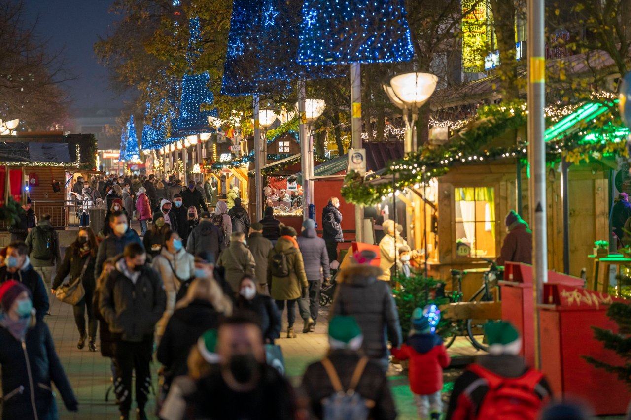 Duisburg: Weihnachtsmarkt Am Wochenende? DAS Solltest Du Wissen ...