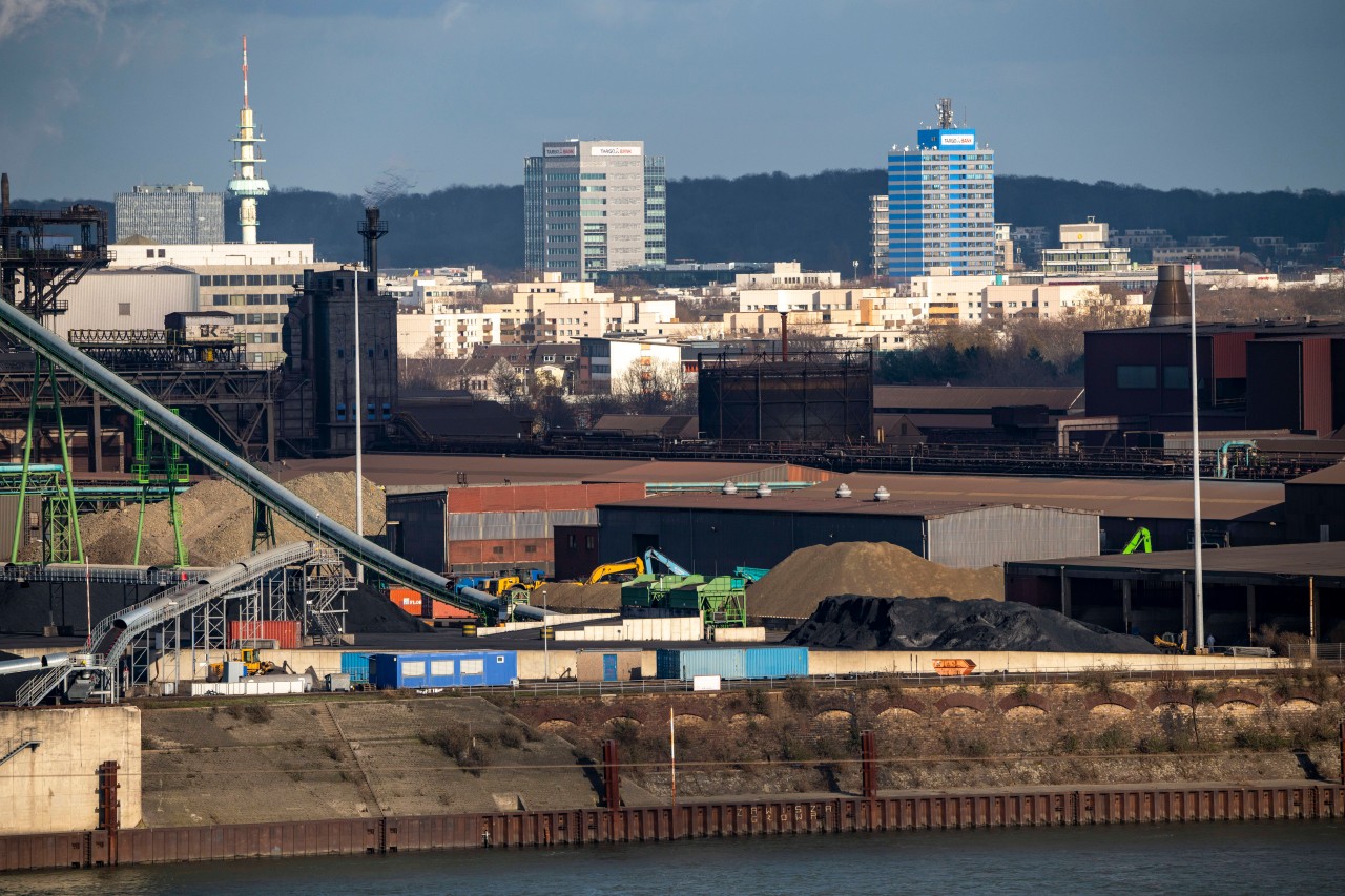 Großes Kino im Revier! Der Hafen in Duisburg wird Schauplatz einer ARD-Produktion. (Symbolfoto)