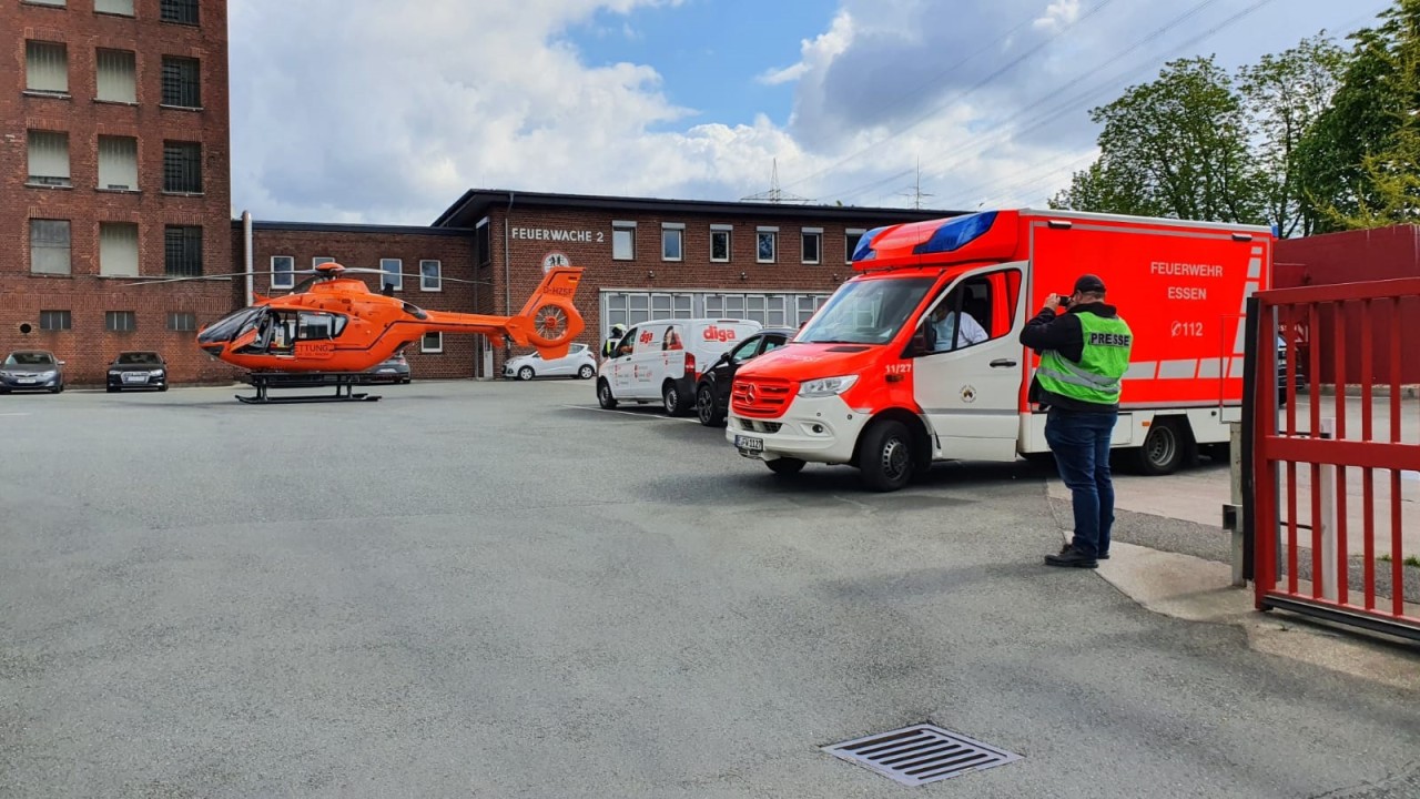 Essen: Die Rettungskräfte mussten einen Hubschrauber einsetzen.