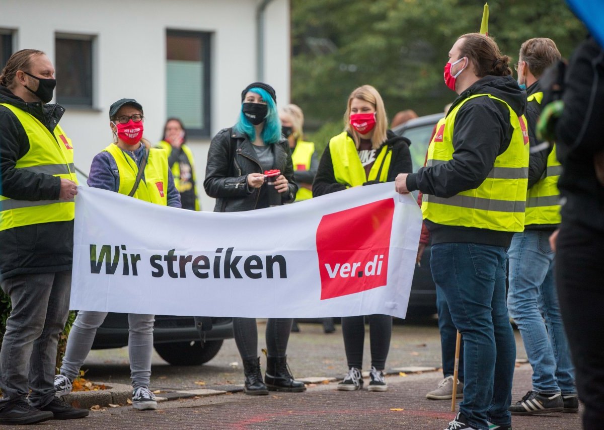 Essen Warnstreik.jpg