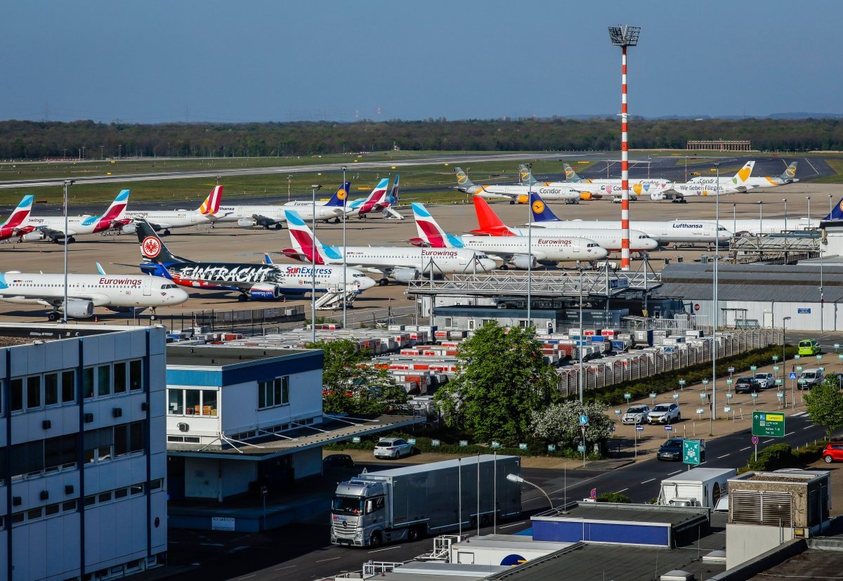 Flughafen Düsseldorf.jpg