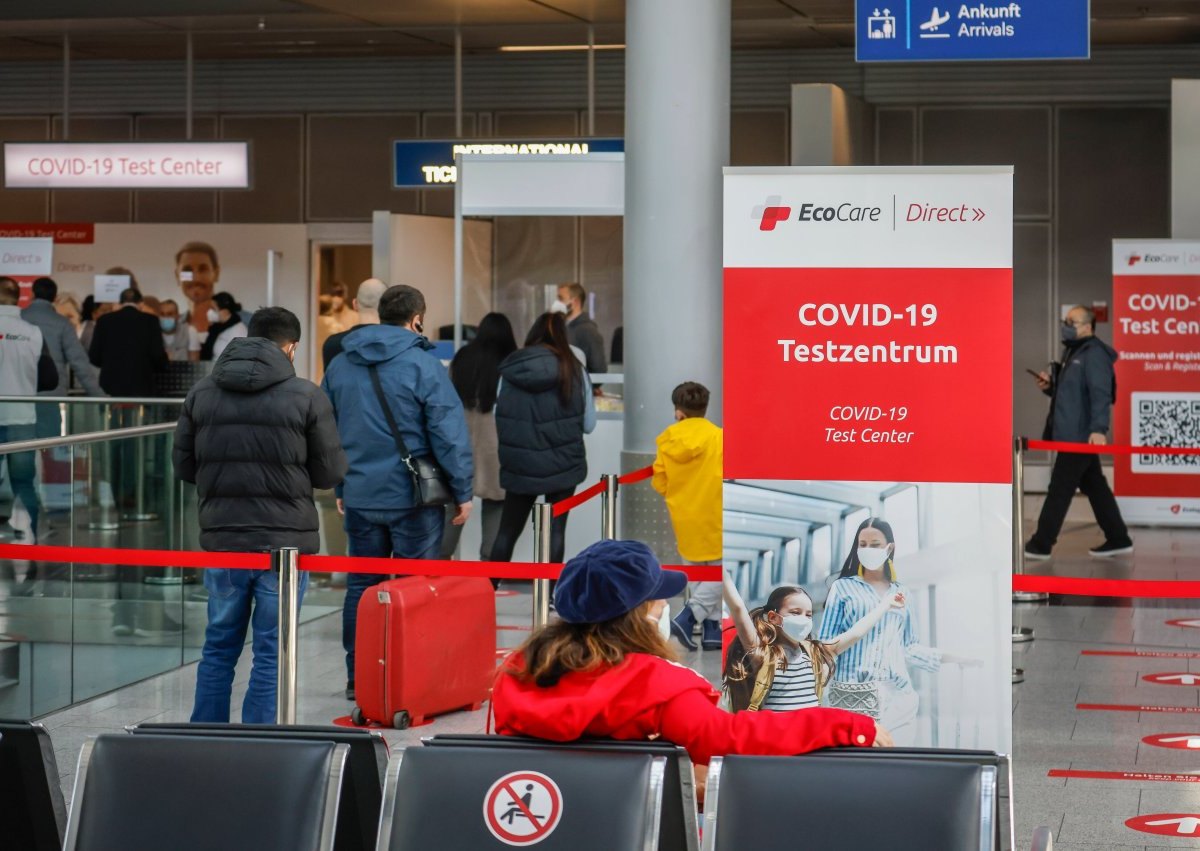 Flughafen Düsseldorf .jpg