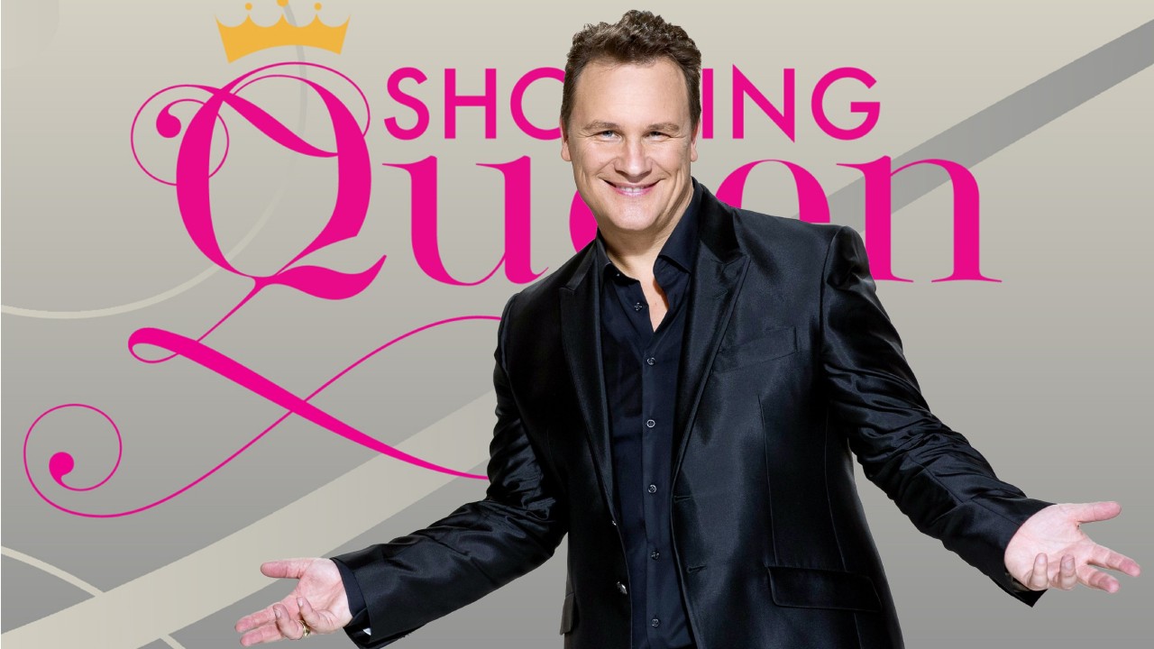 Guido Maria Kretschmer kommentiert die Outfits der Teilnehmerinnen bei „Shopping Queen”.