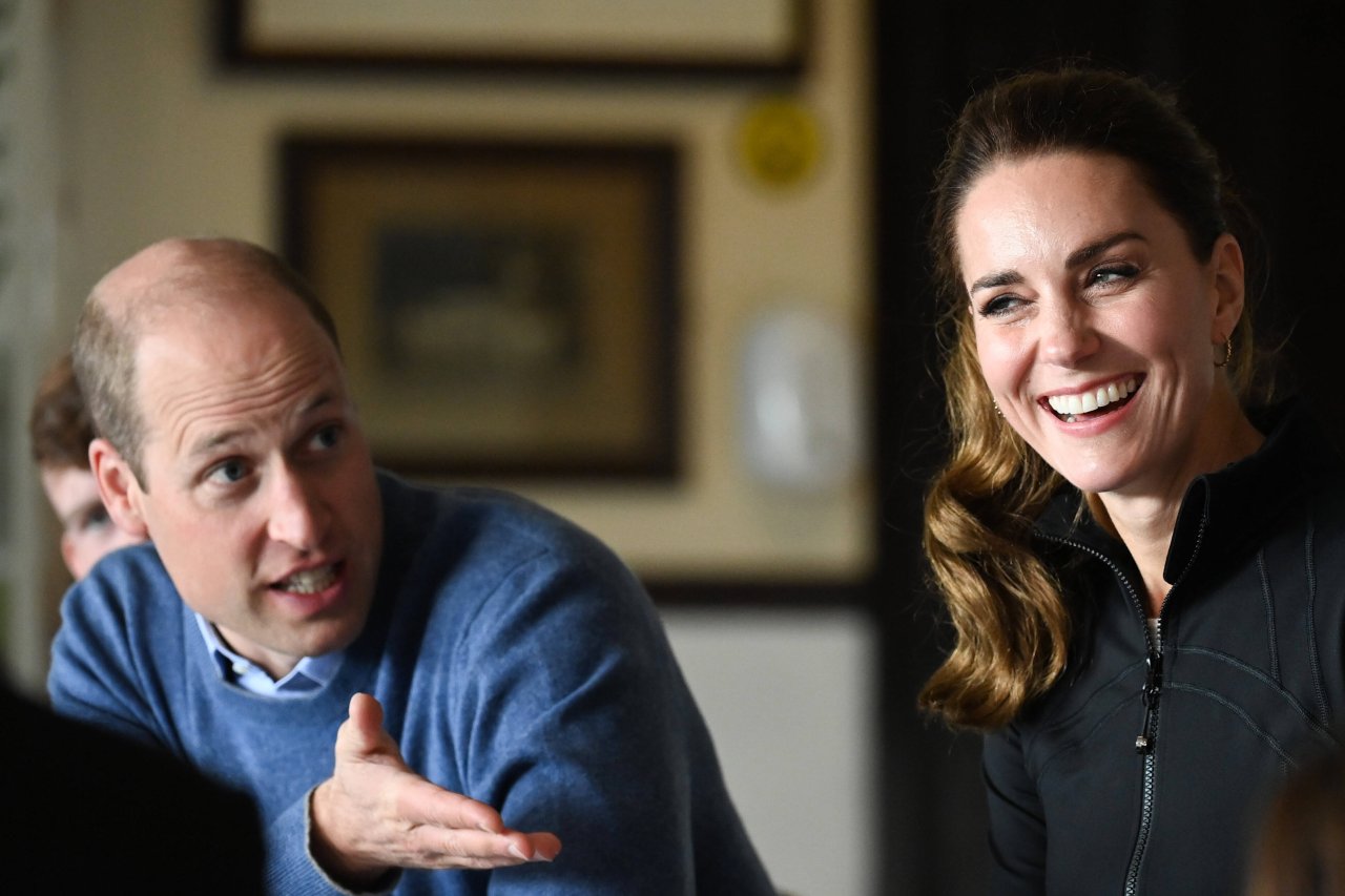 Kate Middleton Und Prinz William Machens öffentlich Derwestende 