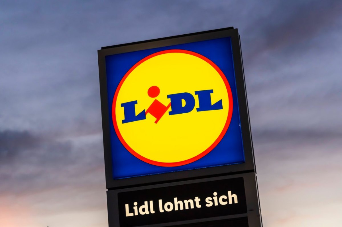 Lidl-vorwuerfe-rollstuhlfahrerin-assistenzhund.jpg