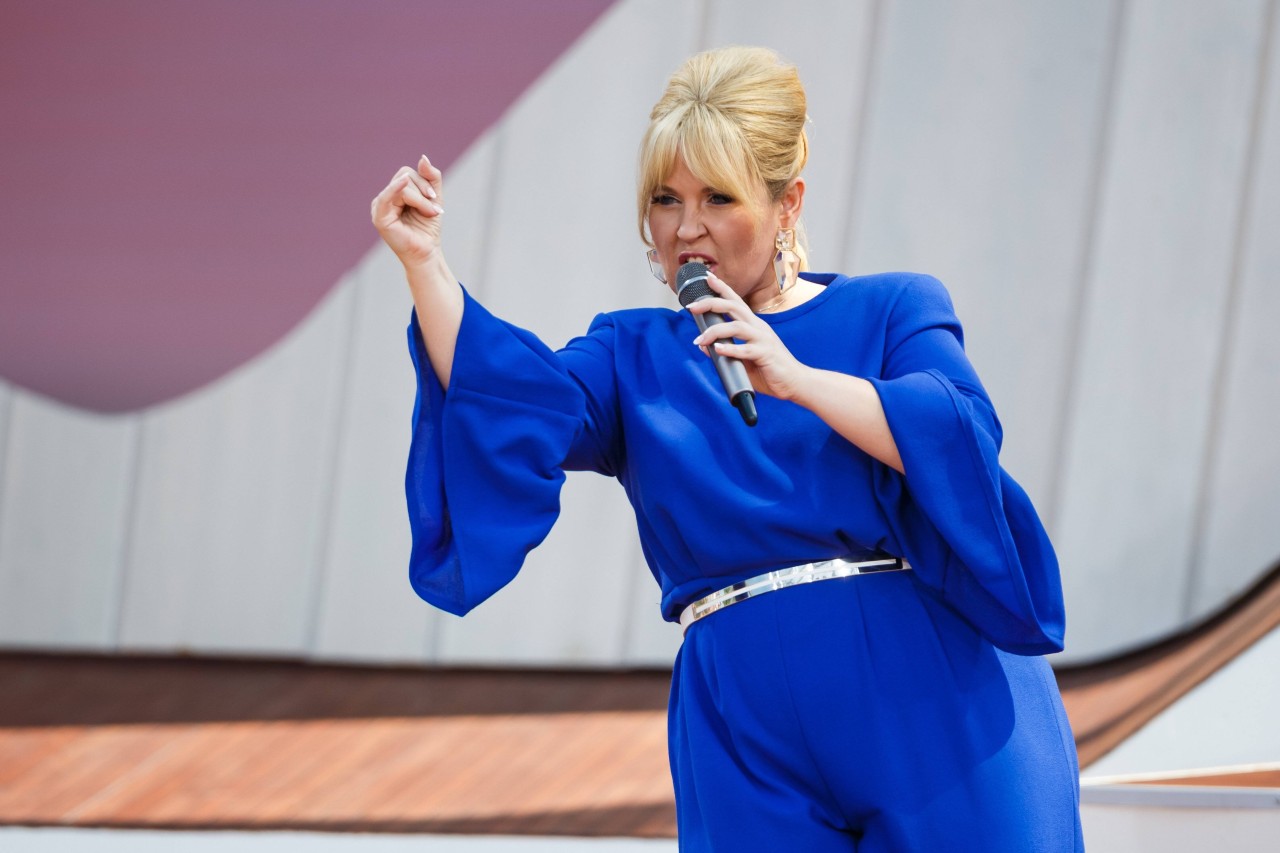 Maite Kelly bei ihrem Auftritt im „Fernsehgarten“ 2019.