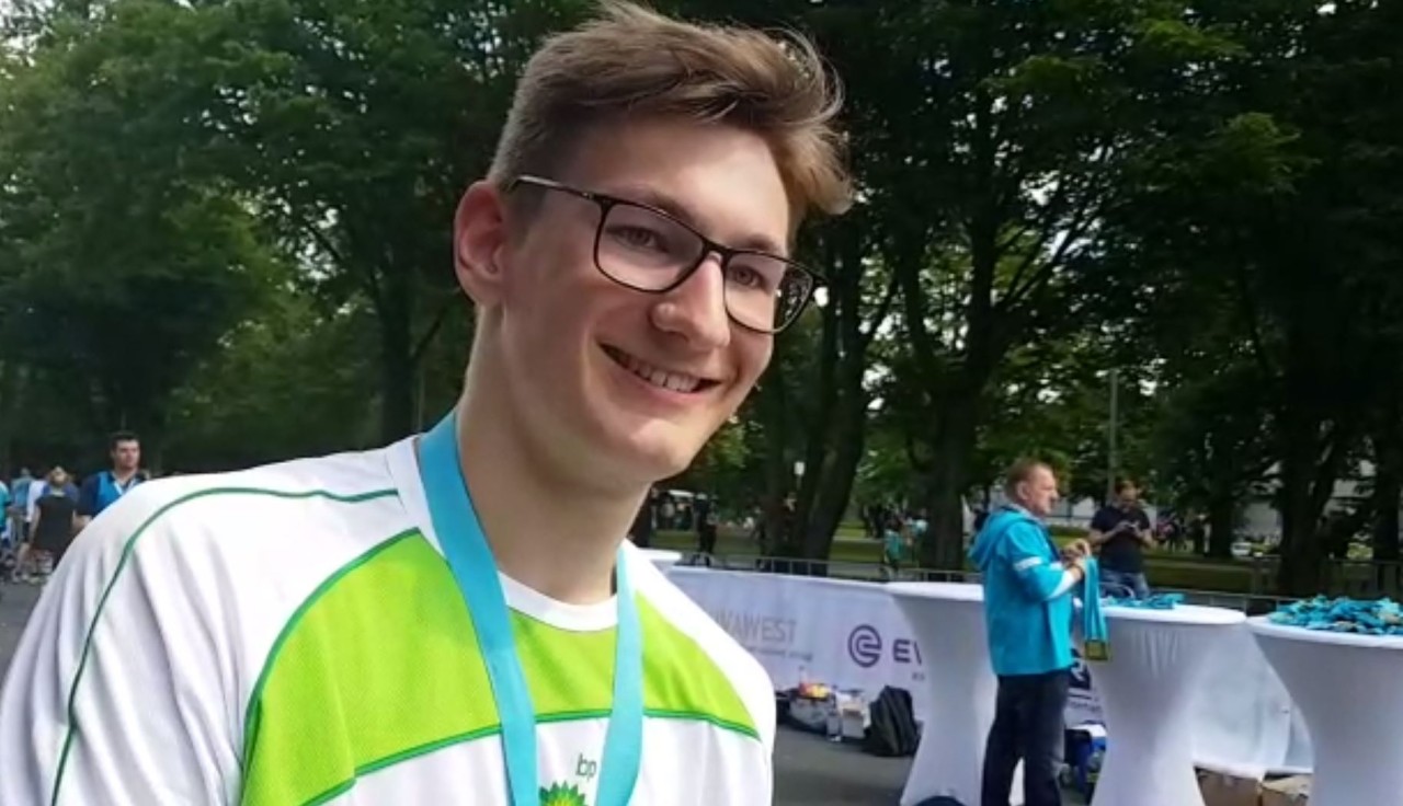 Marius (17) hat die zehn Kilometer geschafft. Musste er Pausen einlegen? "Nö, ich bin gut durchgekommen", erzählt er. 