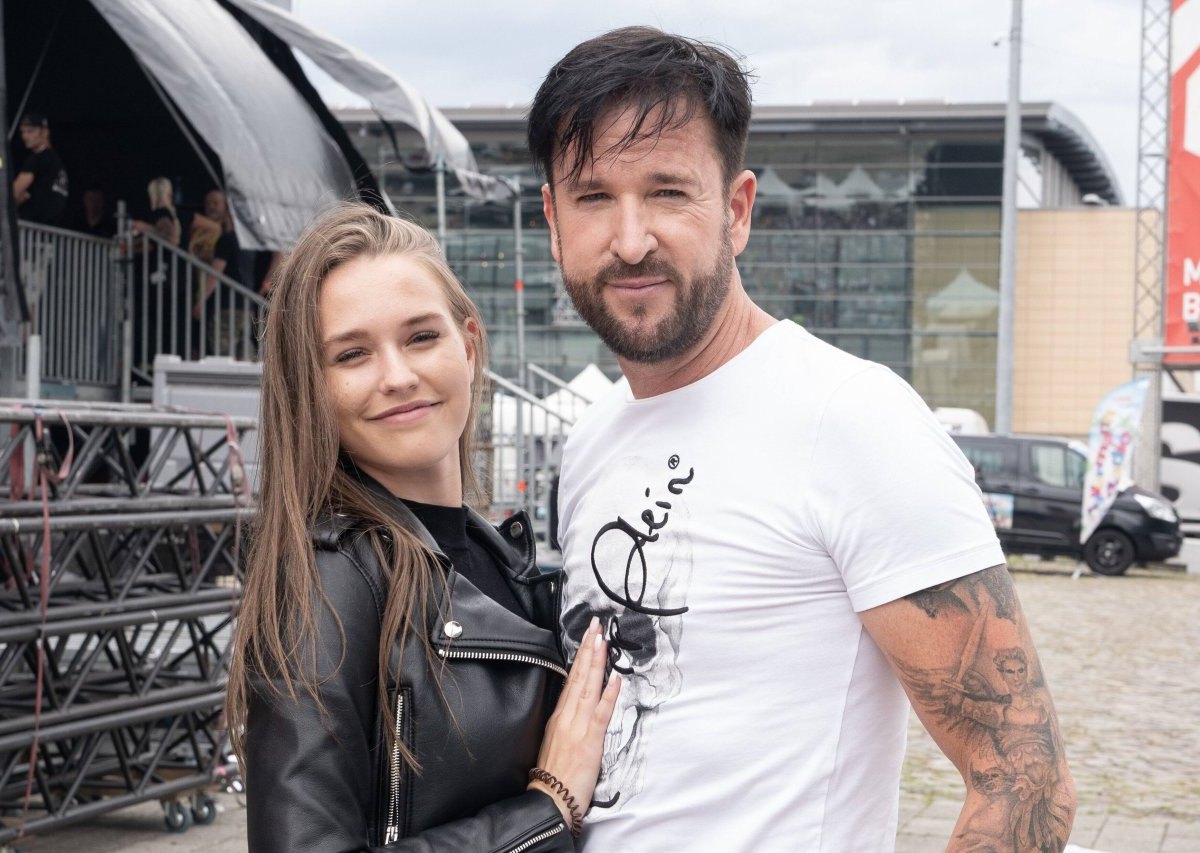 Michael Wendler und Laura.jpg