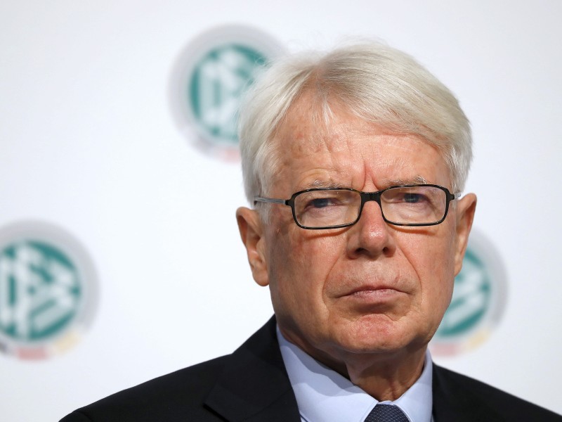 Reinhard Rauball, Präsident der Deutschen Fußball-Liga, ist von der SPD Nordrhein-Westfalens ausgewählt worden.