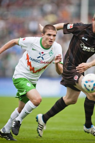 Kevin Schindler bleibt im Norden, tauscht aber die Vereinsfarben. Er wechselt von Werder Bremen zum FC St. Pauli...