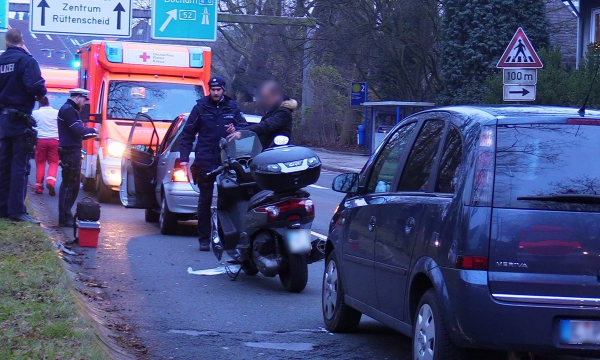 Unfall-Essen-Ruhrallee.jpg