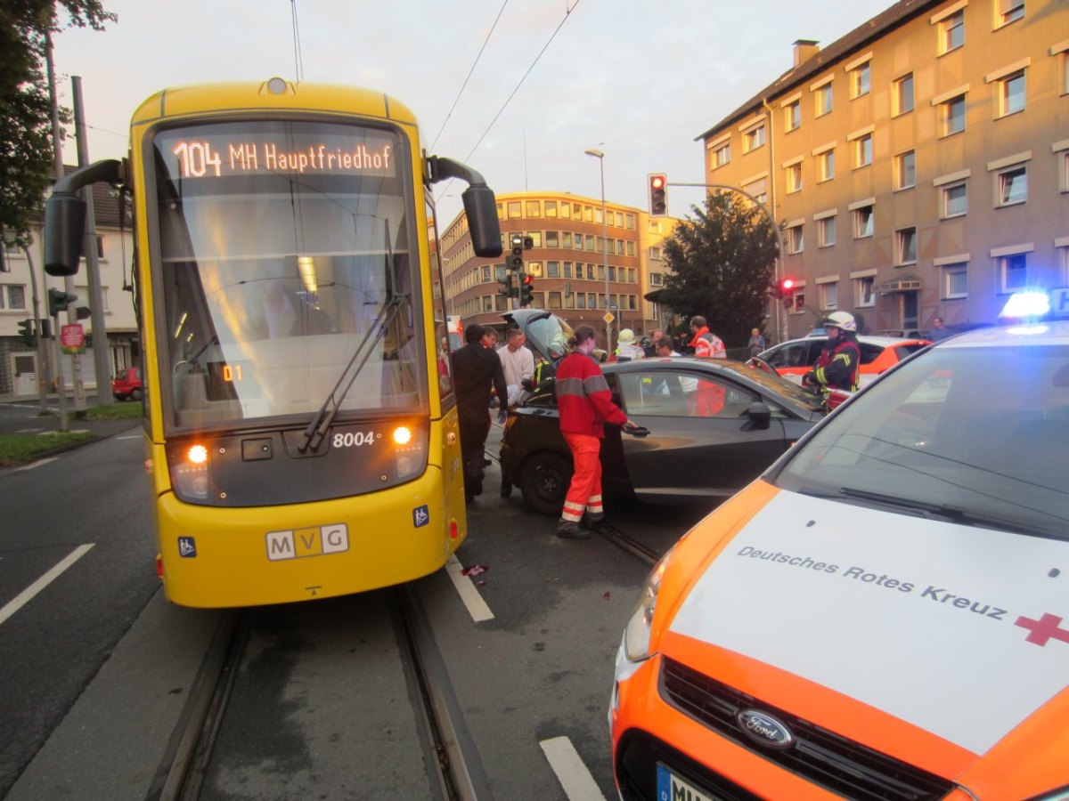 Unfall Mülheim.JPG