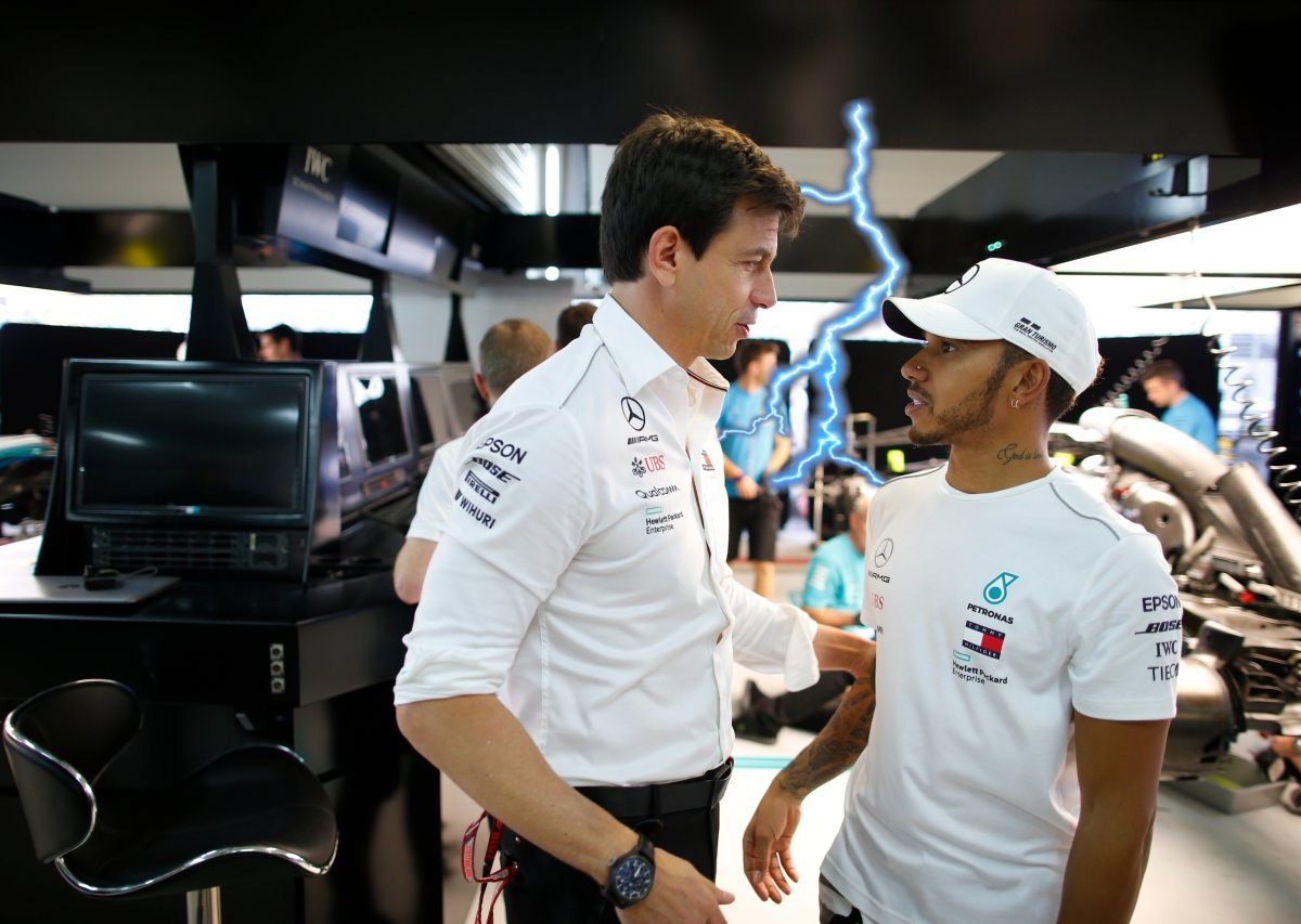 formel1-toto-wolff-lewis-hamilton.jpg