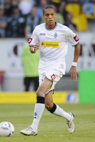 Bamba Anderson kam vom brasilianischen Klub Tombense Futebol in die Bundesliga zu nach Mönchengladbach. Die Borussia verlieh den Verteidiger...