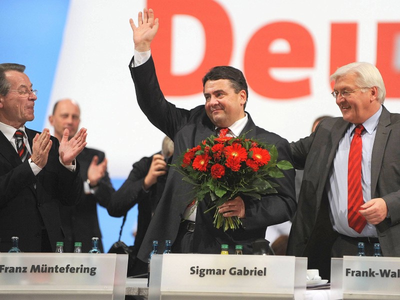 Am 13. November 2009 wurde Gabriel auf dem Bundesparteitag in Dresden zum SPD-Vorsitzenden gewählt. 94,2 Prozent der Delegierten stimmten damals für ihn. 