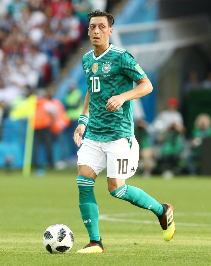 mesut-özil