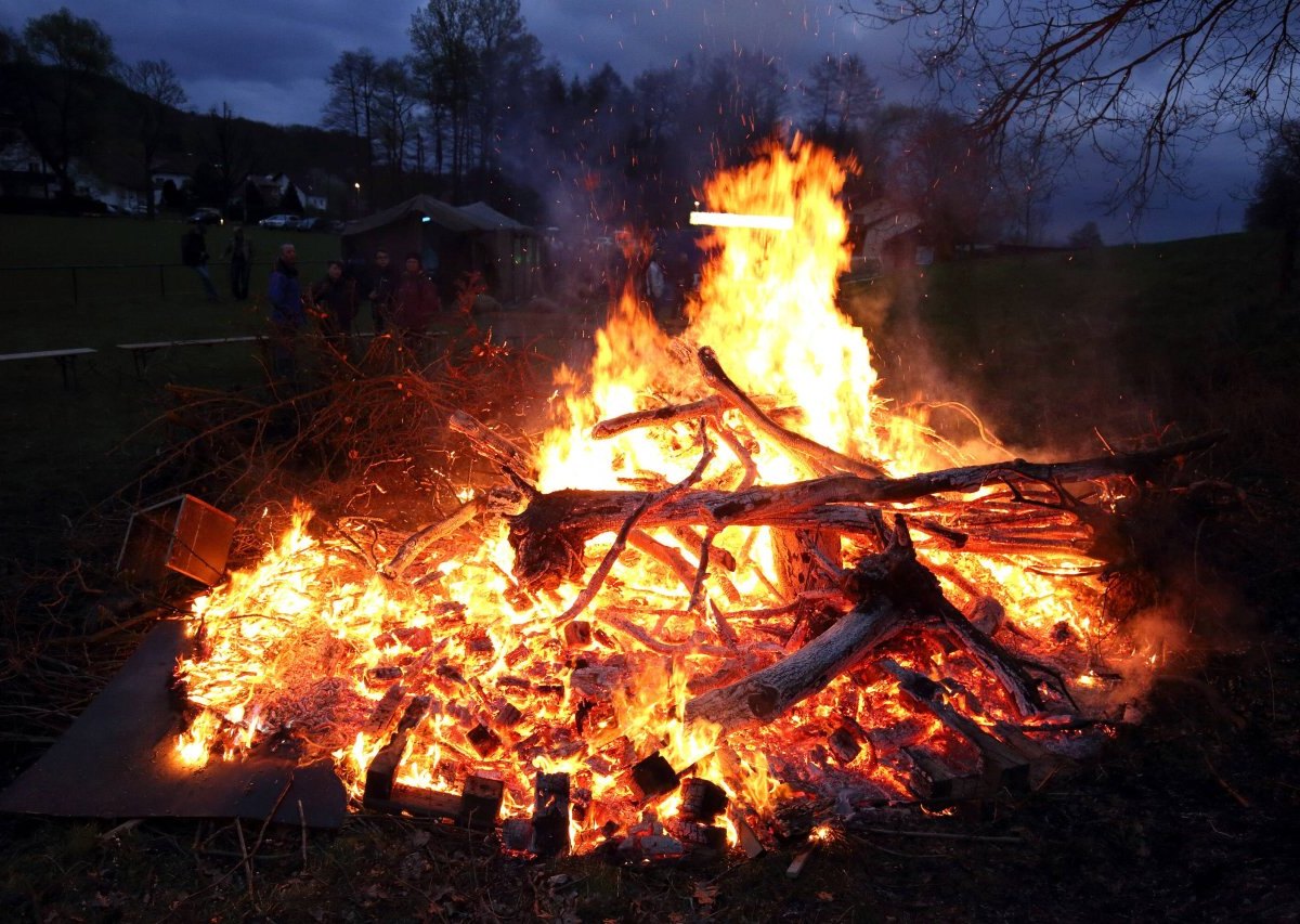 osterfeuer