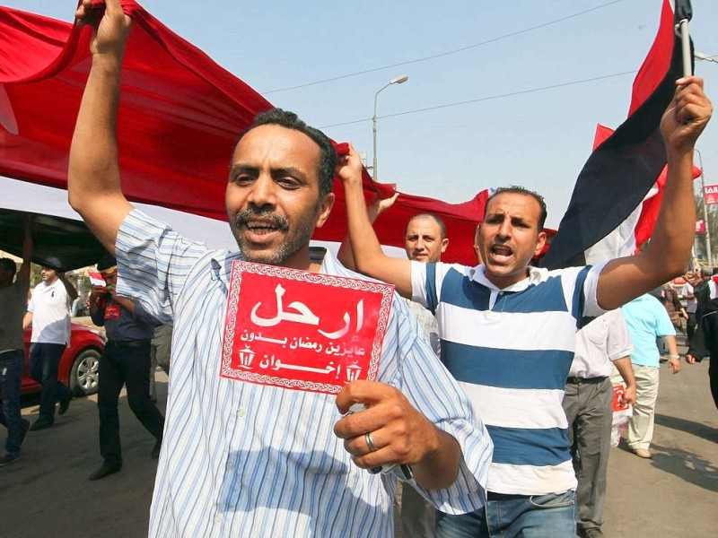 Freude bei Mursi-Gegnern in Ägypten: Präsident Mohammed Mursi ist am Mittwoch entmachtet worden, nachdem am Nachmittag das Ultimatum des Militärs ausgelaufen war.