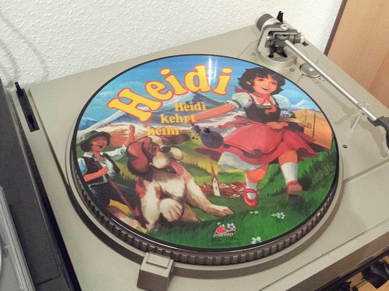 Beste Kindheitserinnerung verbindet Patrick R. mit dieser Heidi-Picture-Disc. Heidi kehrt heim ist aber auch wirklich spannend ...