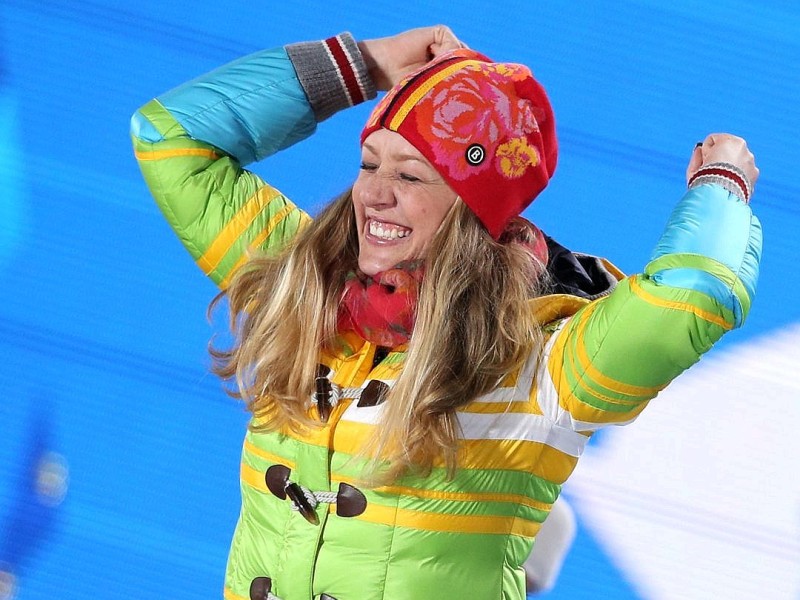 Silver medalist Anke Karstens of Germany celebrates on the podium during the medal ceremony for the Women's Snowboard Parallel Slalom at the Sochi 2014 Olympic Games, Sochi, Russia, 22 February 2014. Photo: Tatyana Zenkovich/dpa +++(c) dpa - Bildfunk+++