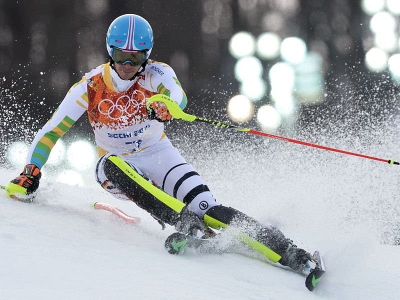 Der erste Lauf im Slalom der Alpin-Männer folgte. Felix Neureuther finishte als Sibetschnellster und hielt sich zumindest noch Bronze-Hoffnungen aufrecht.