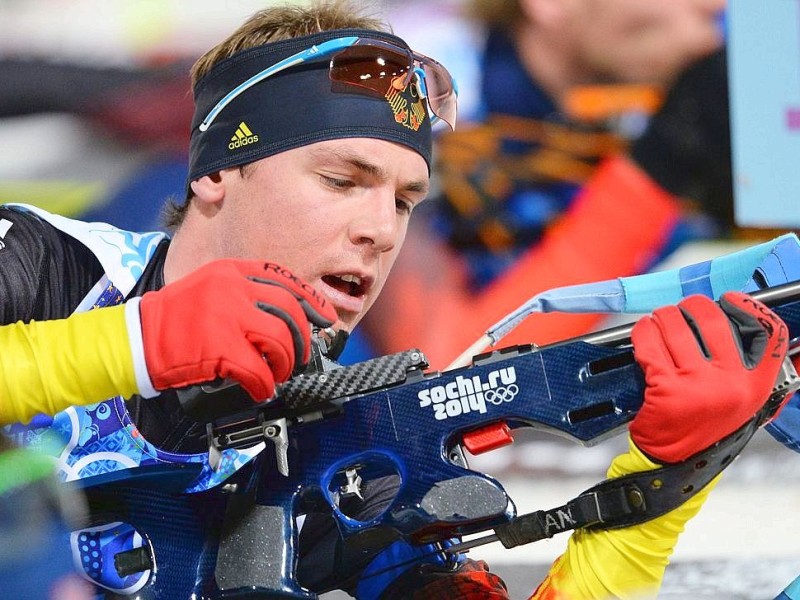 Die Biathleten steckten die harsche Kritik der letzten Tage und den Schock des deutschen Doping-Falls bravurös weg - In der Staffel mussten Erik Lesser, Daniel Böhm, Arnd Peiffer und Simon Schempp nur den Russen hinterher sehen - Silber!