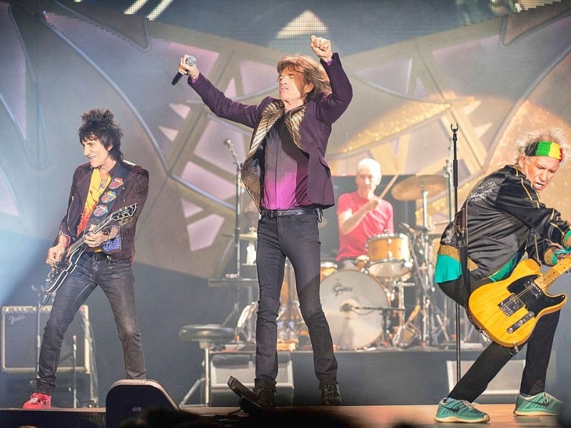 Die legendäre britische Band The Rolling Stones rockte die Arena in Düsseldorf. v.l.: Ron Wood, Mick Jagger, Charlie Watts und Keith Richards