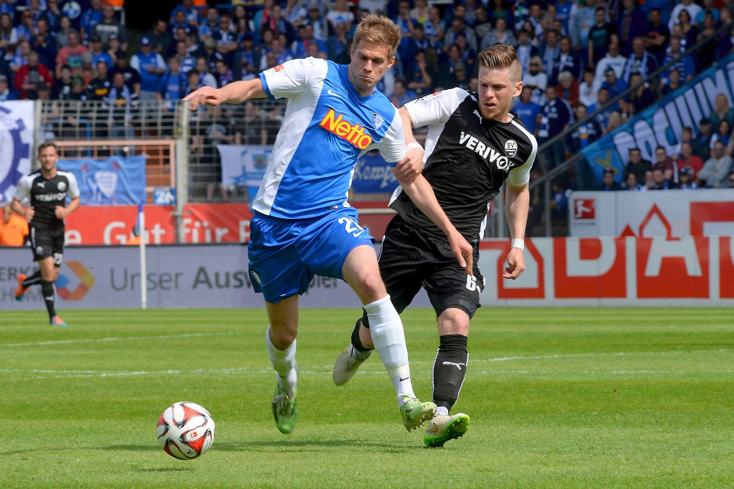 34. Spieltag der 2. Fußball-Bundesliga: Der Saisonausklang beim VfL Bochum inklusve Nullnummer gegen Sandhausen. Die Bilder von der Castroper Straße.