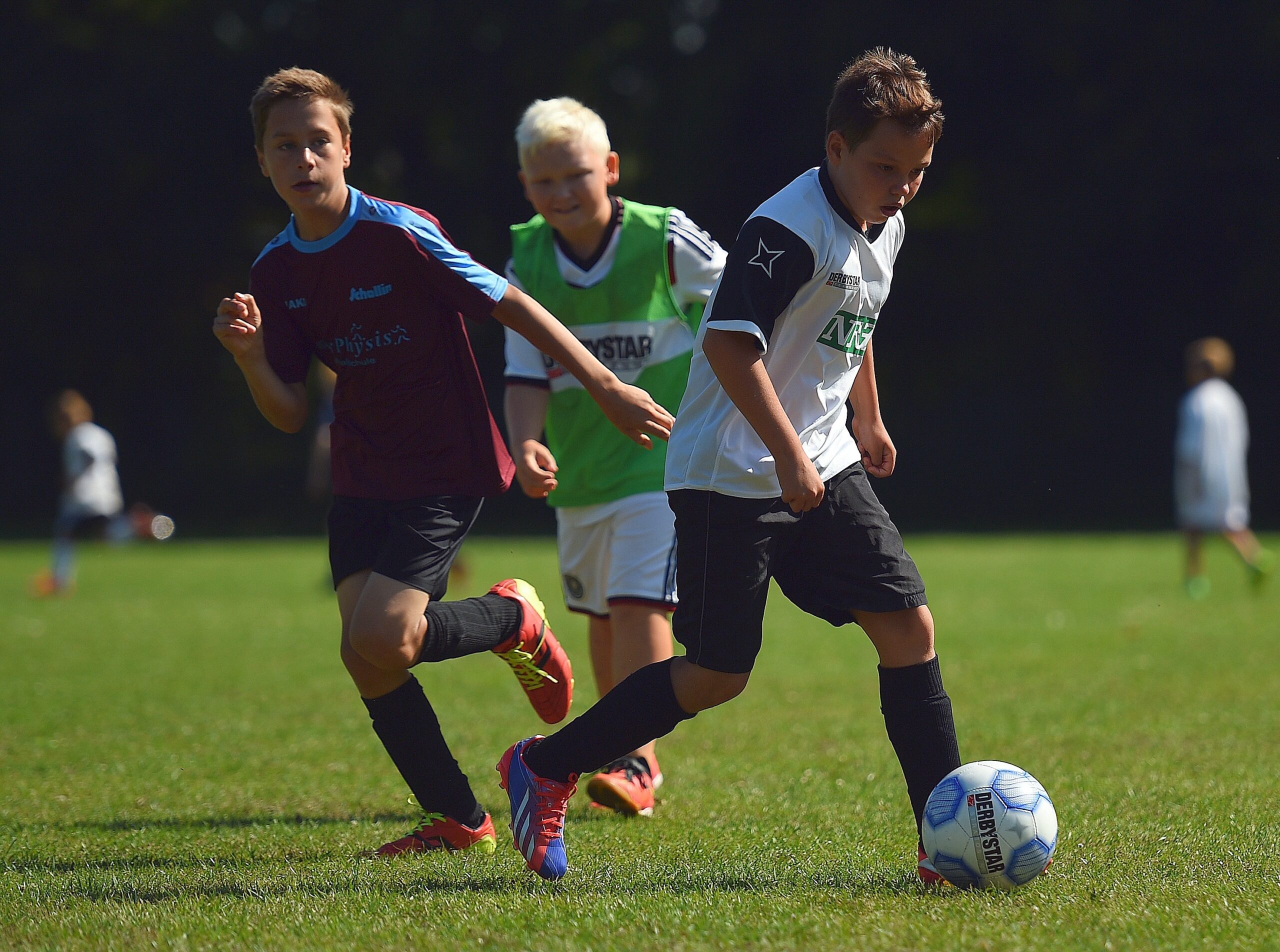 NRZ Ferienfußballcamp.