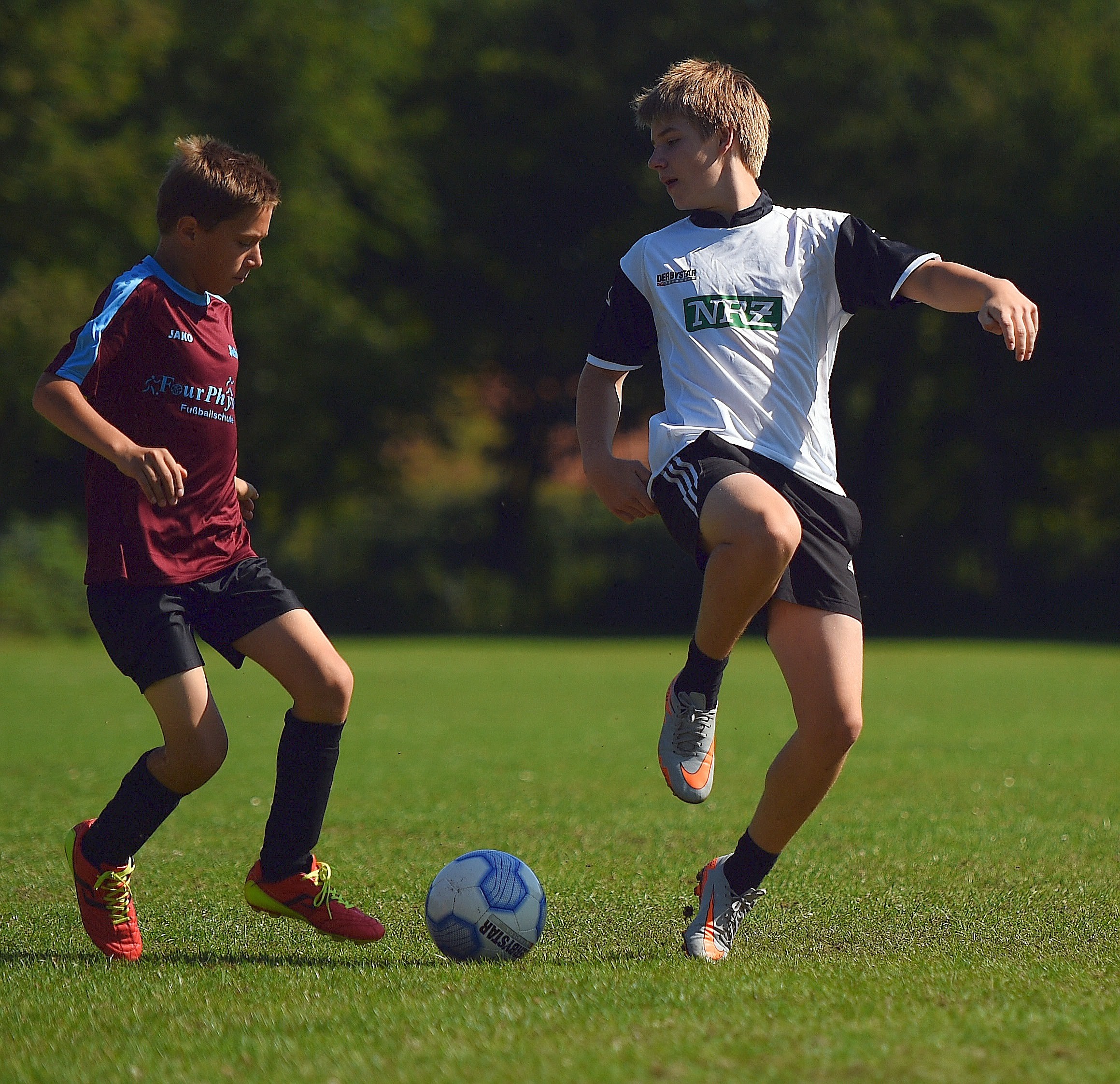 NRZ Ferienfußballcamp.