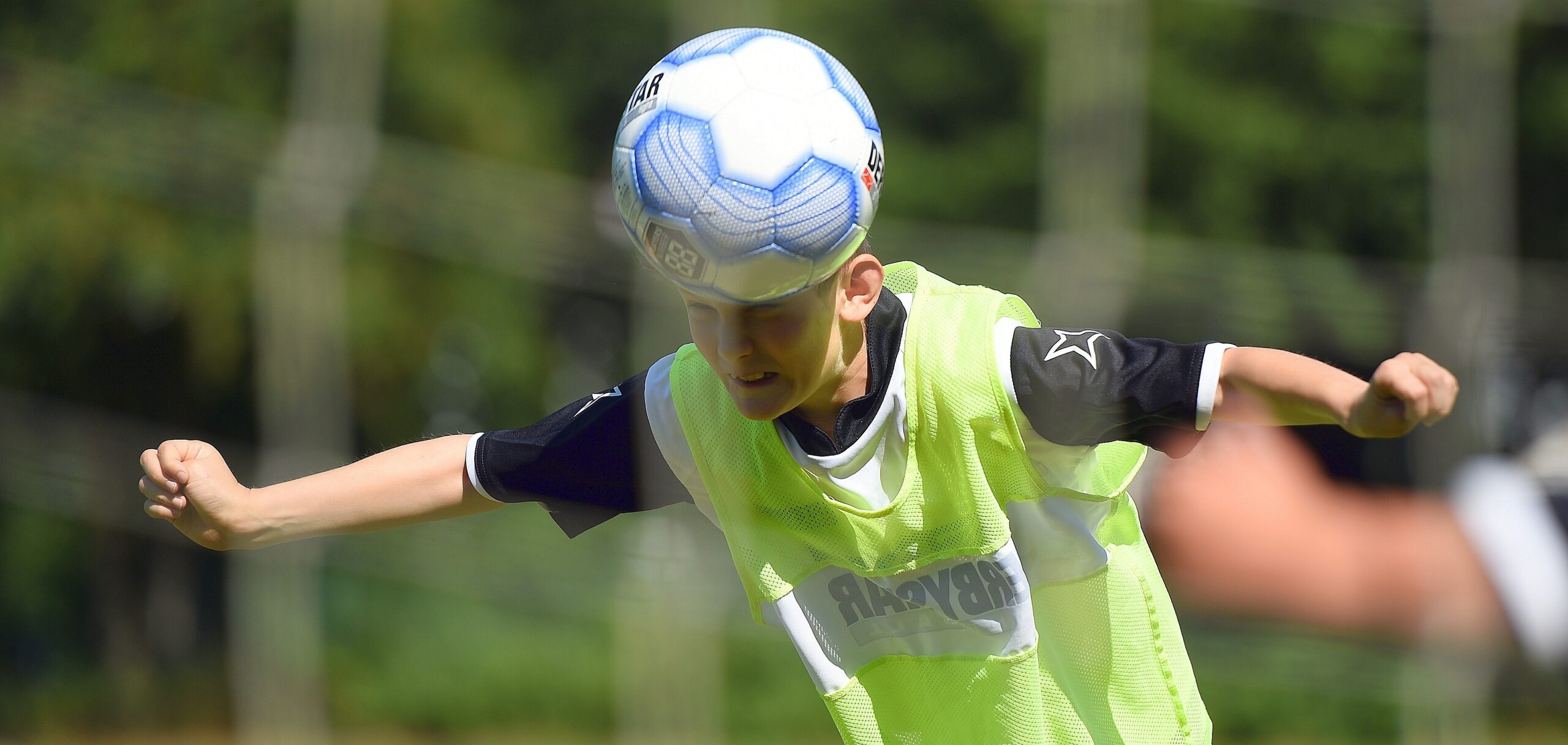 NRZ Ferienfußballcamp.