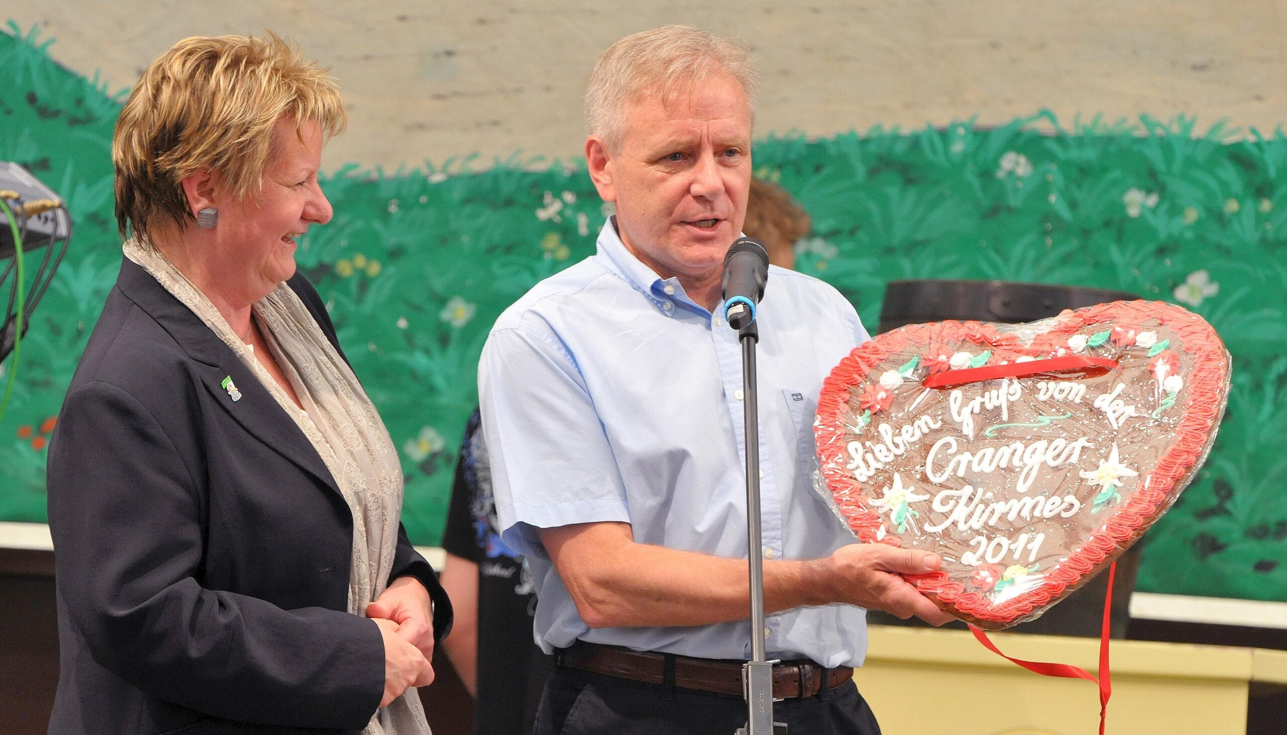 Crange steht Kopf. Bis zum 14. August lockt die 576. Cranger Kirmes zum großen Rummel.