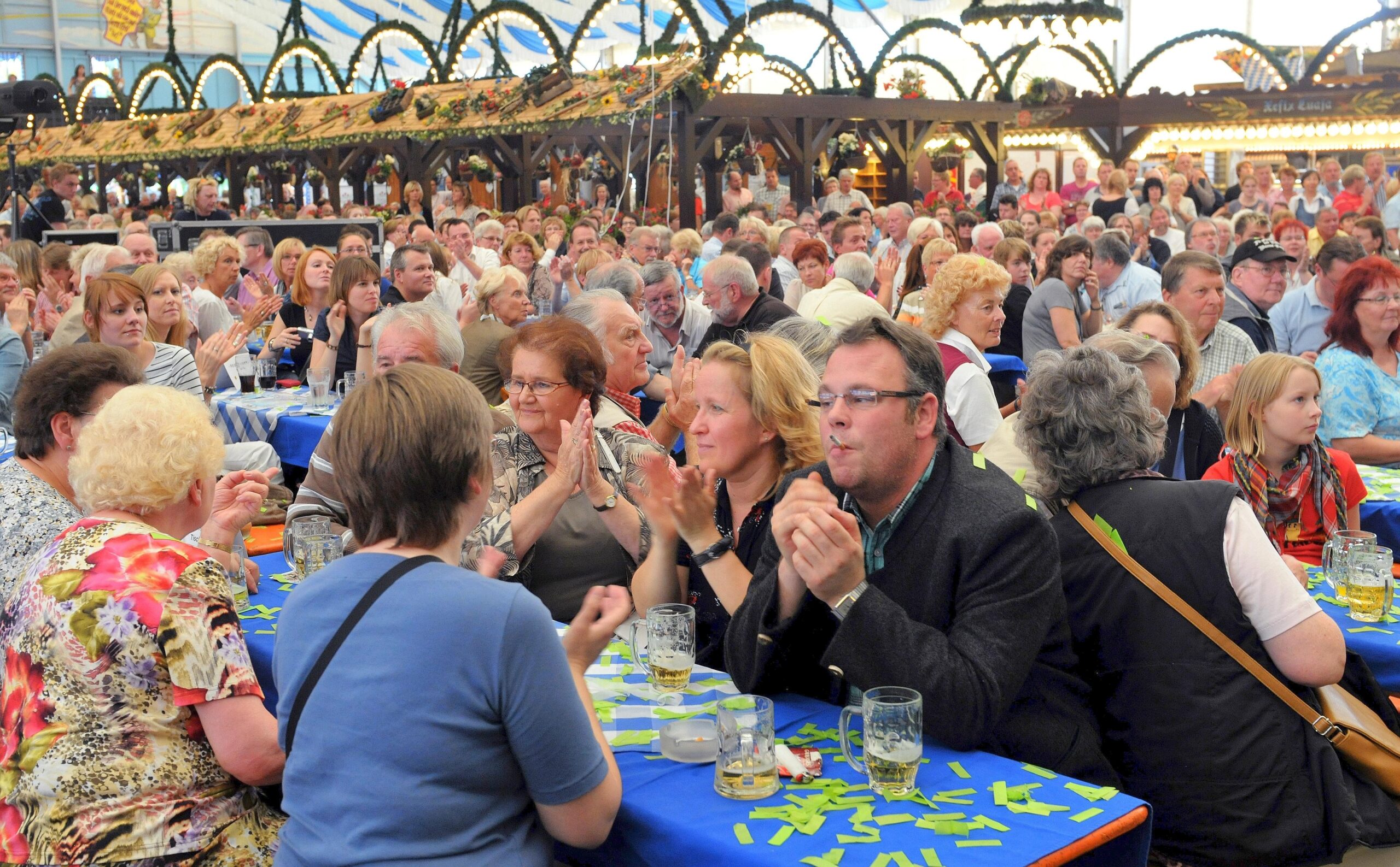 Crange steht Kopf. Bis zum 14. August lockt die 576. Cranger Kirmes zum großen Rummel.