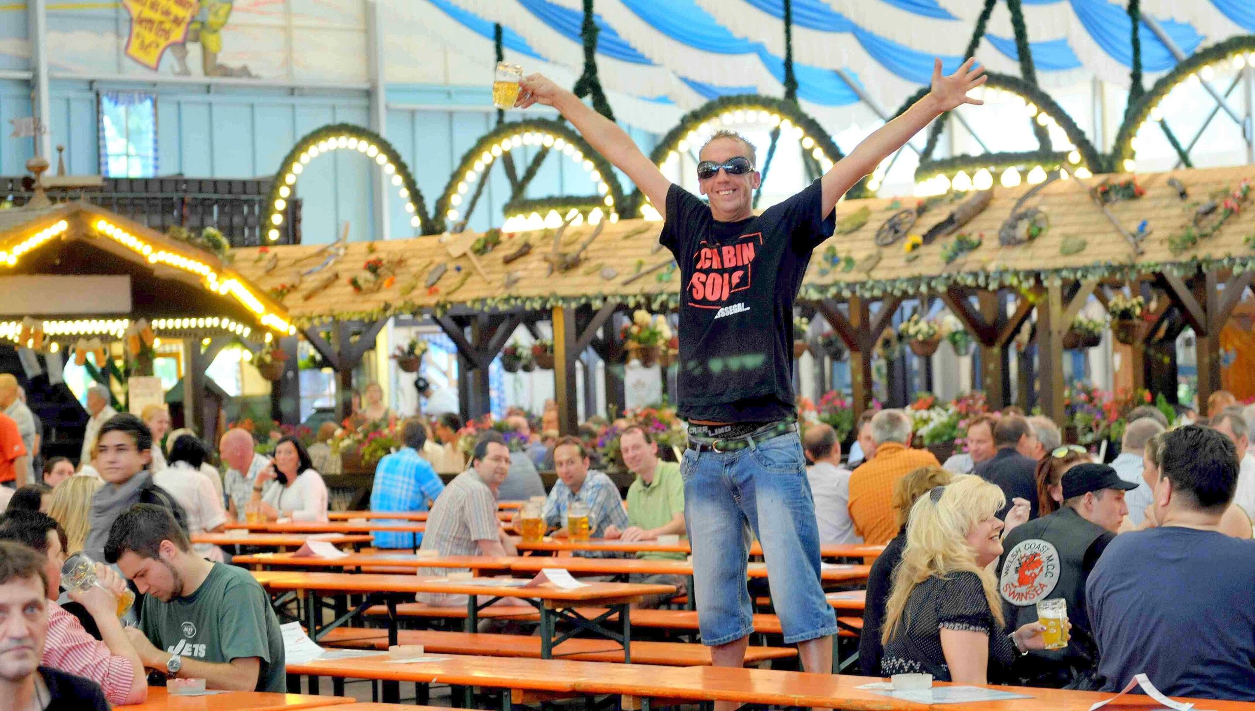 Crange steht Kopf. Bis zum 14. August lockt die 576. Cranger Kirmes zum großen Rummel.