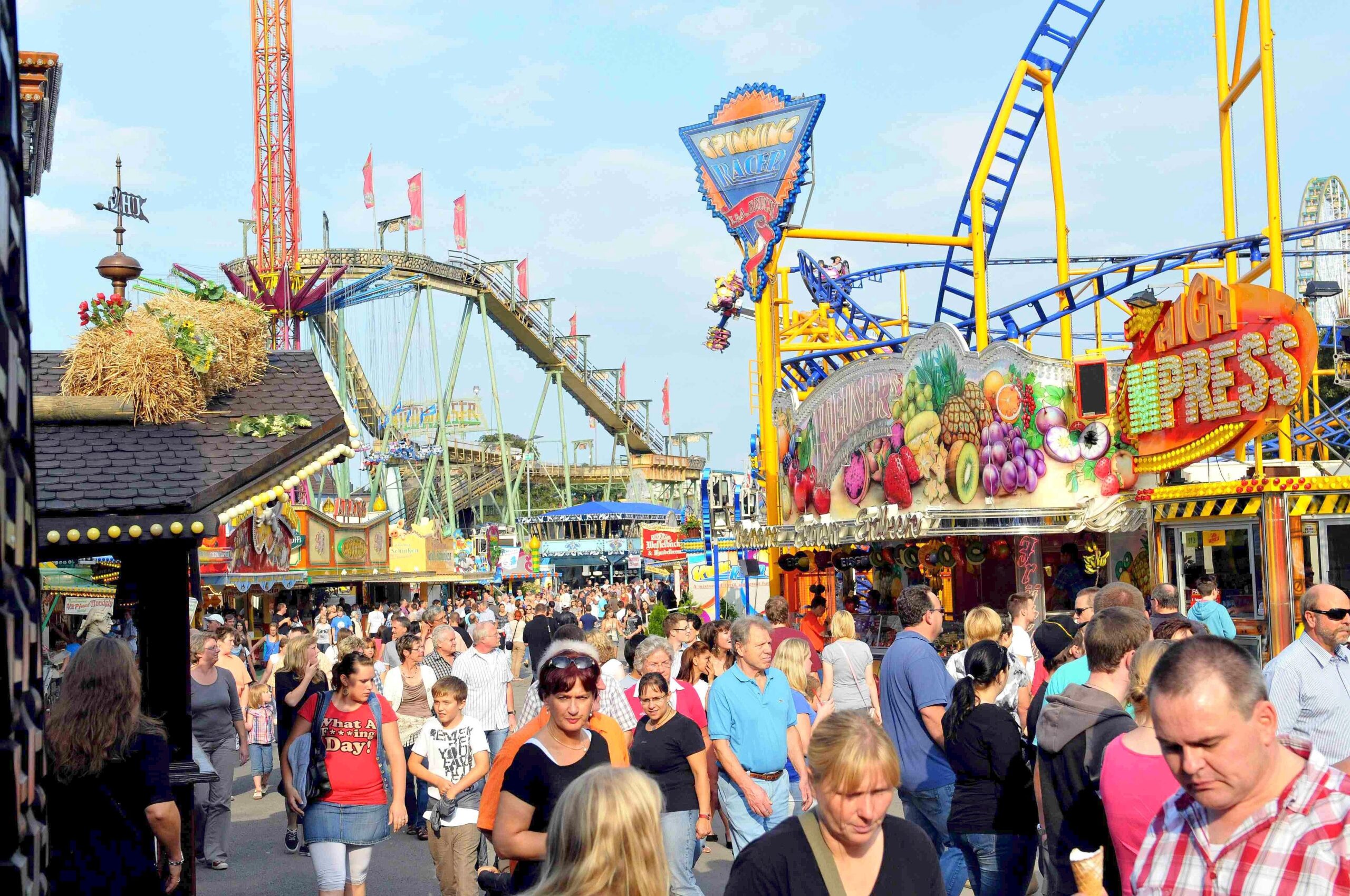 Crange steht Kopf. Bis zum 14. August lockt die 576. Cranger Kirmes zum großen Rummel.