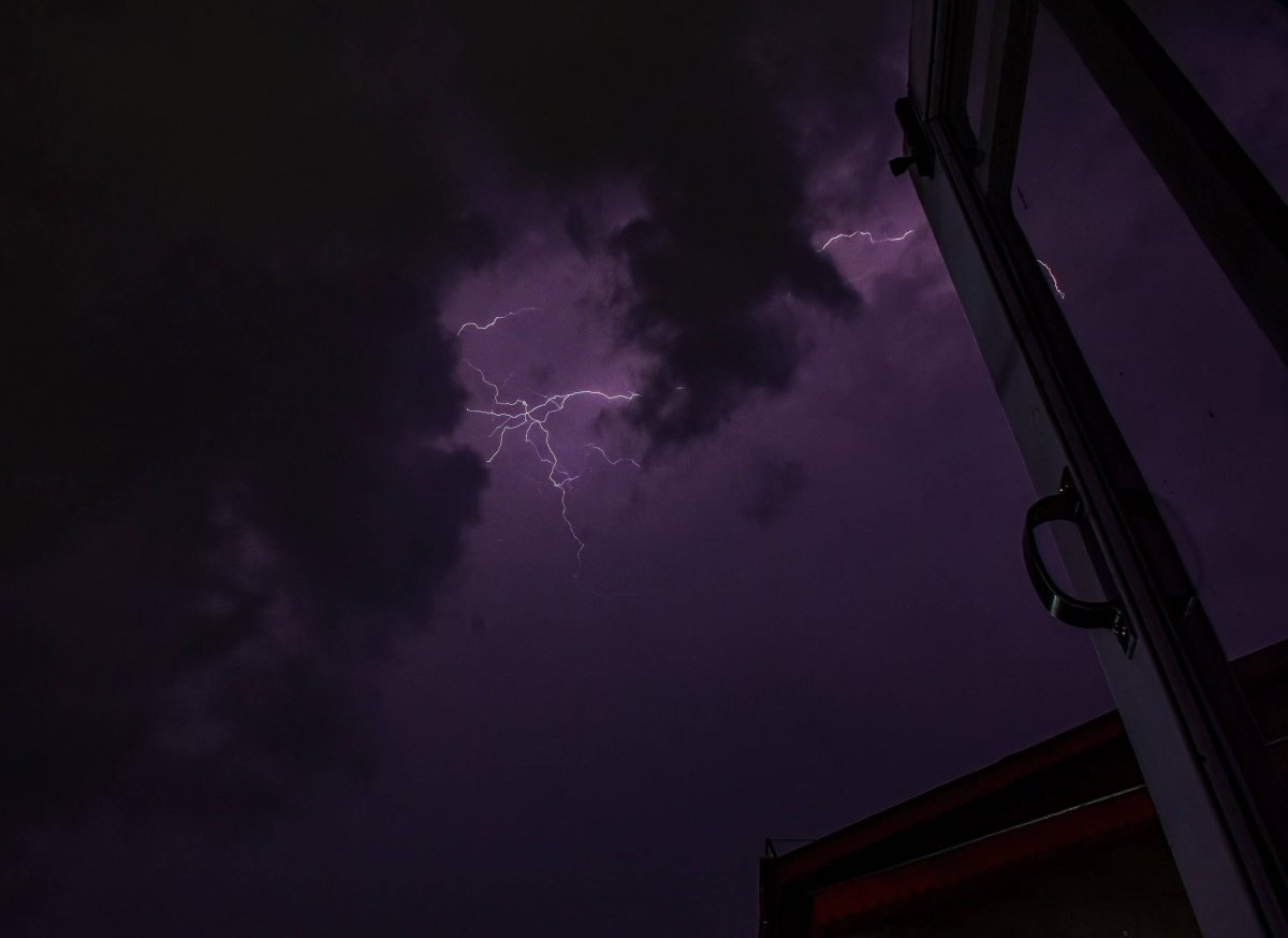 unwetter nrw blitzeinschläge möglich.jpg