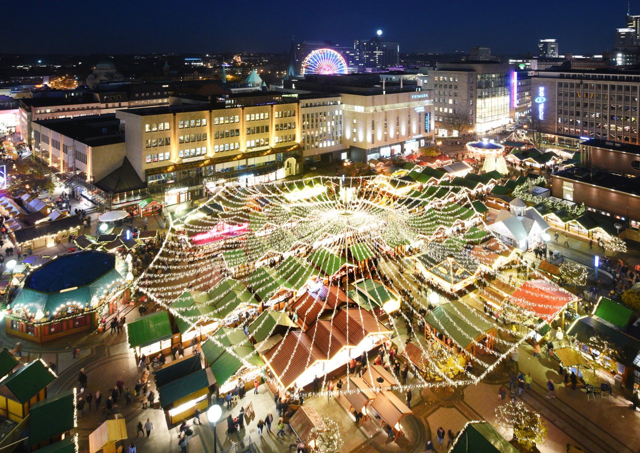 VIDEO Fünf Dinge, die du über den Essener Weihnachtsmarkt garantiert